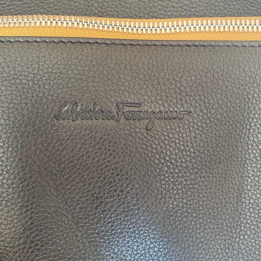 Ferragamo top handle tote - Picture 4 of 16